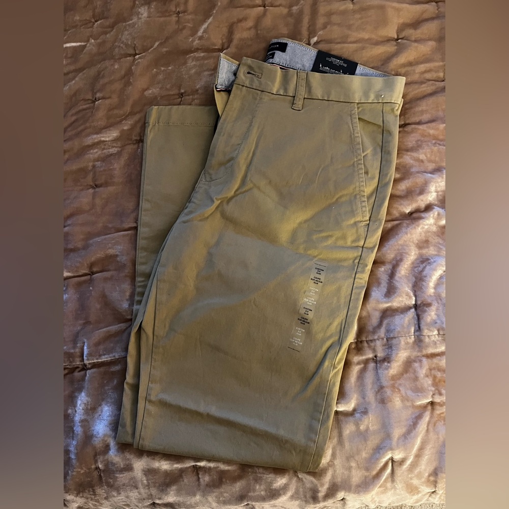 Tommy Hilfiger pants - Picture 4 of 5